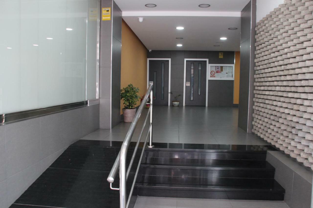 Carus Flat Apartment Las Palmas de Gran Canaria Bagian luar foto